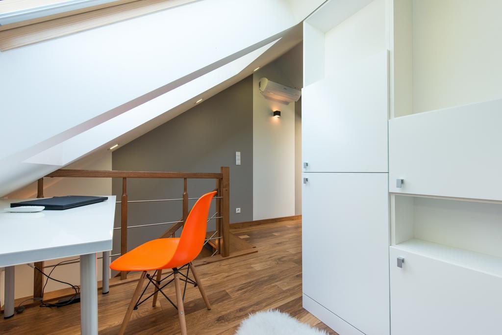 Apartment in Podgórze Krakau Zimmer foto